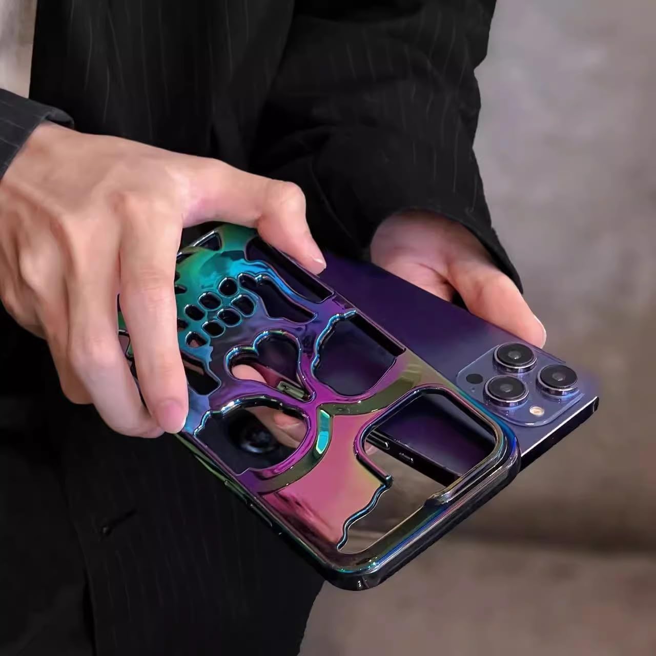 Skull Design with Laser Technology Color Film, Hollow Out Glossy Finish Plating Slim Stylish Shell for iPhone 15