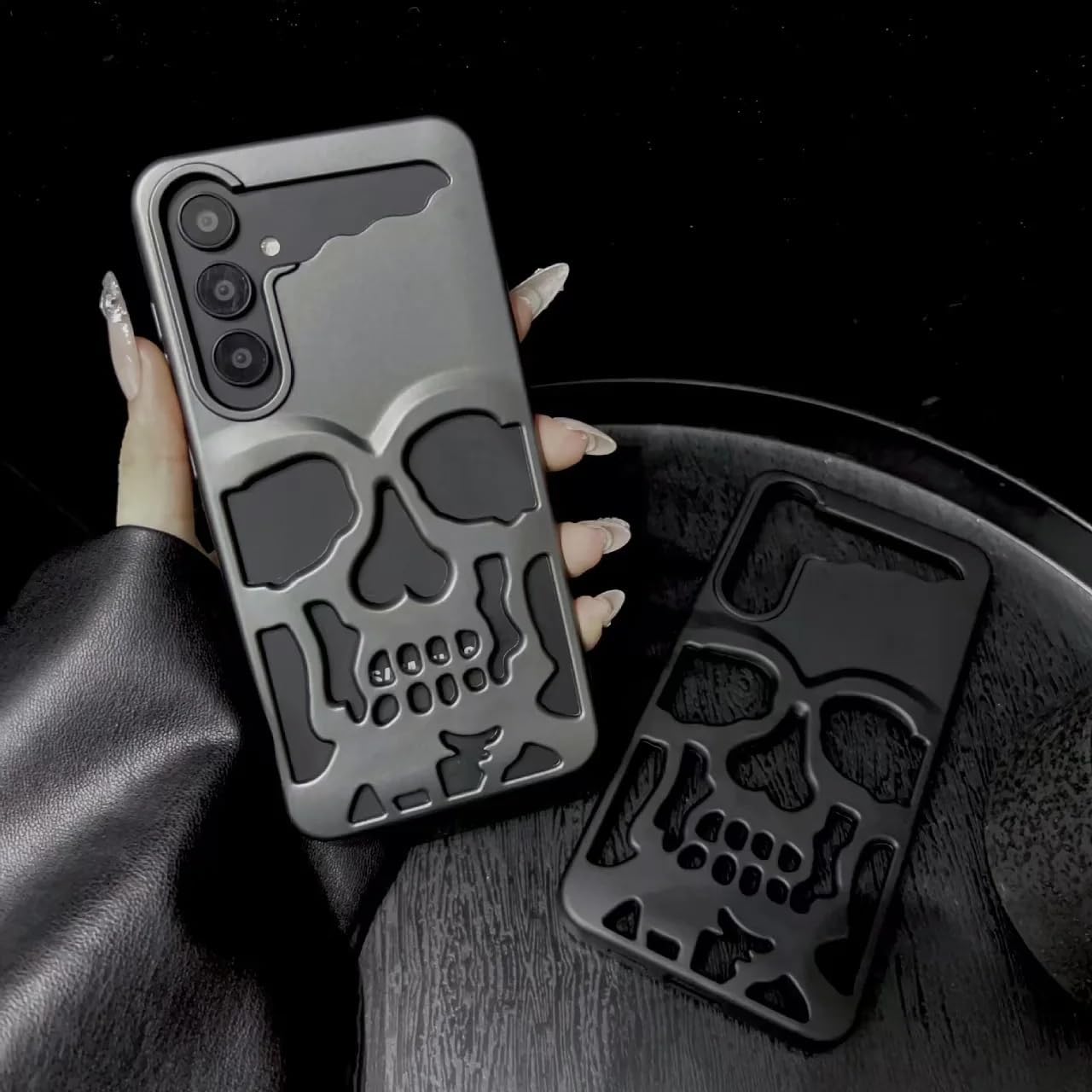 Skull Design with Laser Technology Color Film, Hollow Out Glossy Finish Plating Slim Stylish Shell for iPhone 15